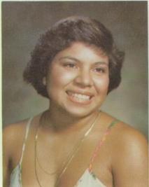 Belinda Robles' Classmates profile album