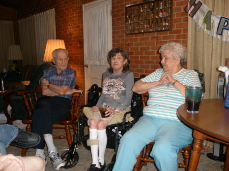 Mary Lee, Daddy & Mama