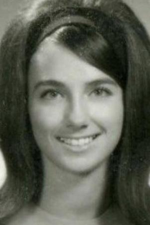 Brenda Marshall's Classmates® Profile Photo