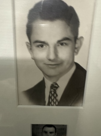 Ralph Hiller's Classmates profile album