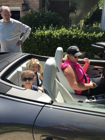 Grandkids in 911s 