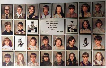 Douglas scott's Classmates profile album