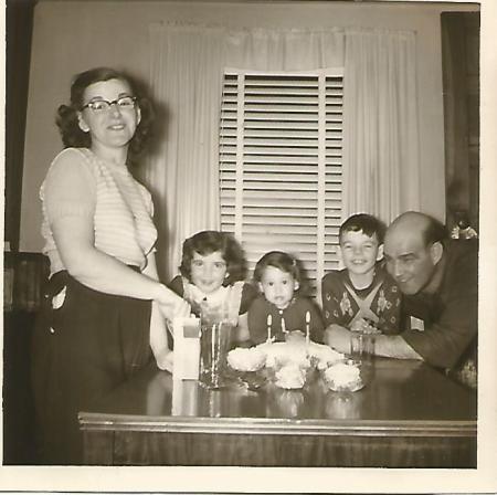 Betty Jo  (Parente) Martin's Classmates profile album