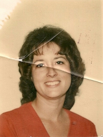 Thelma  (Lynn) Hewitt's Classmates profile album