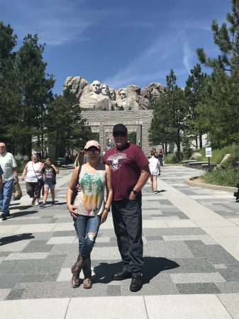  Mount Rushmore 