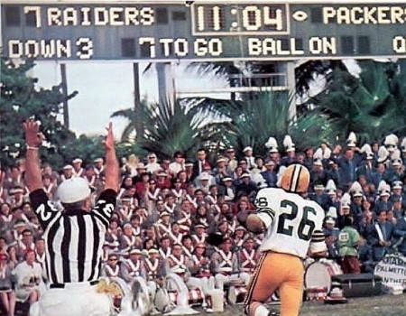 SUPER BOWL II, GABLES BAND END ZONE