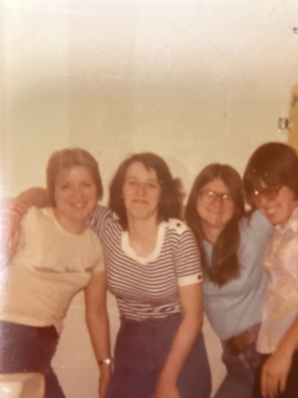 Suzanne Sabin's Classmates profile album