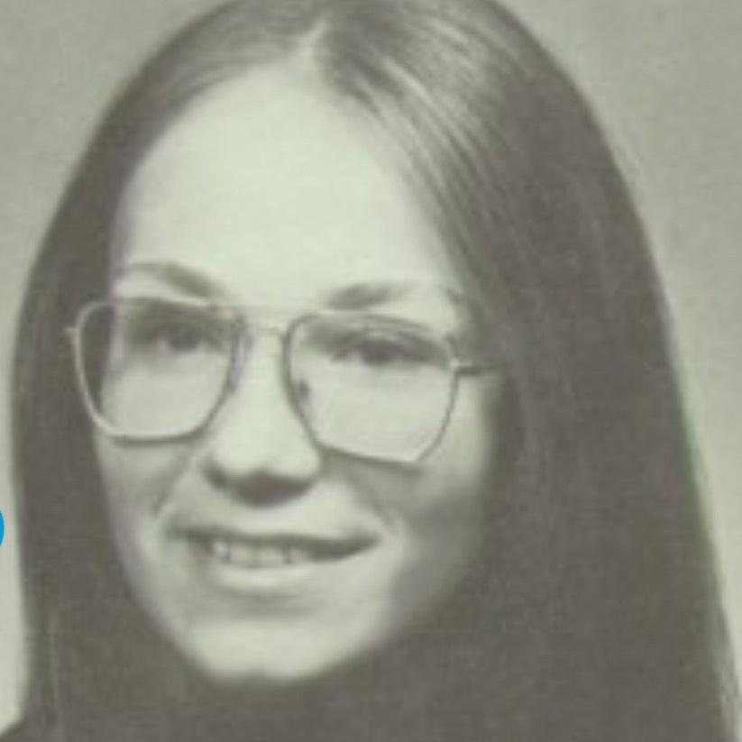 Lynn Frost's Classmates profile album