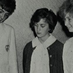 Marilyn Price's Classmates profile album