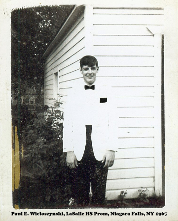 Could't look any dorkier for the '67 Prom