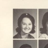 Linda Parks' Classmates profile album