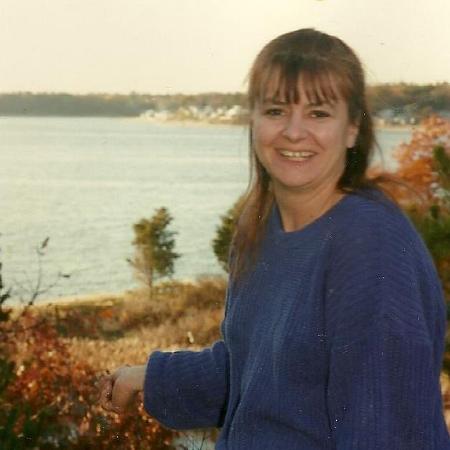 Carole Mahoney's Classmates® Profile Photo