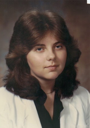 Debbie Hartless' Classmates profile album