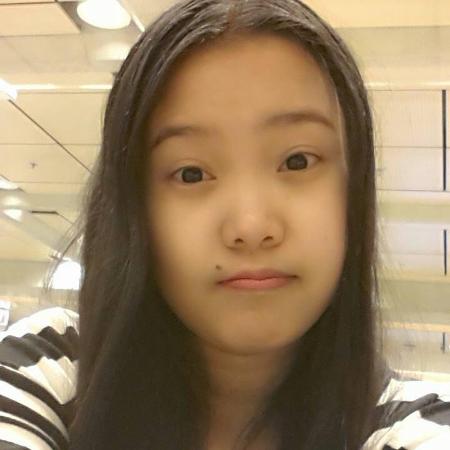 Jollibee Be Happy's Classmates® Profile Photo