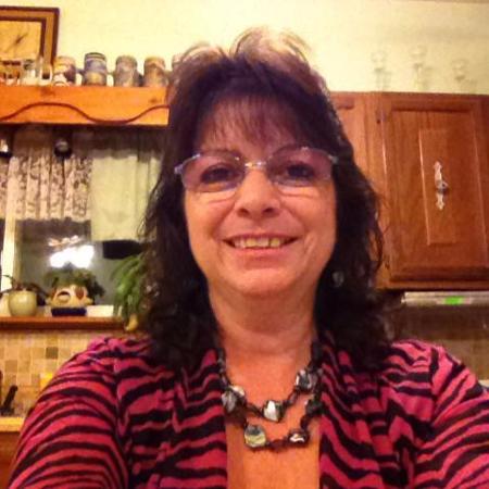 Debbie Bergoffen's Classmates® Profile Photo