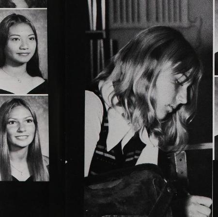 Lynda Rushing's Classmates profile album