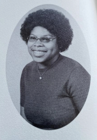 Phyllis Nix's Classmates profile album