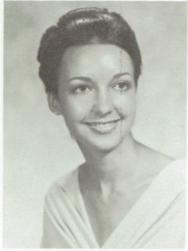 Carolyn Jones' Classmates profile album