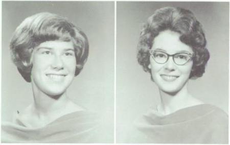 Dorothy Carr's Classmates profile album