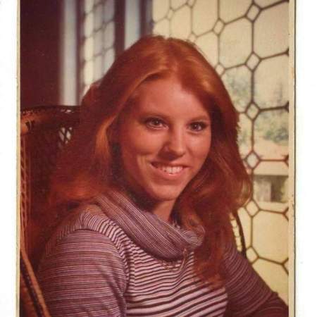 Kathy Tolonen's Classmates profile album