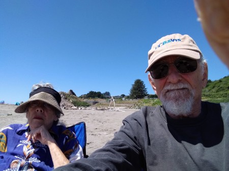 Two old fogies at the beach