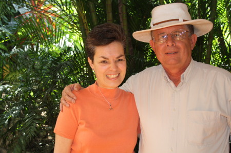 Gaby and I in Escazu, Costa Rica at home