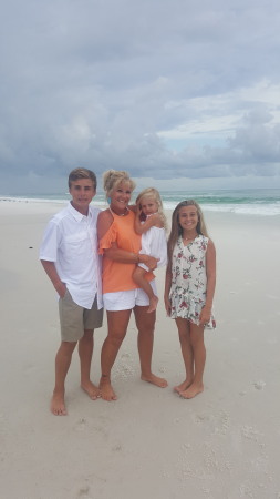 My beautiful grandbabies on vacation in Flori 