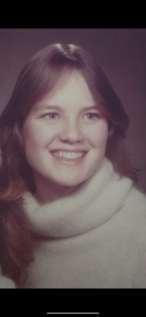 Karen Holcomb's Classmates® Profile Photo