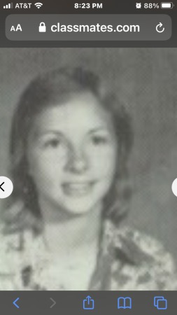 Betsy Saunders' Classmates profile album