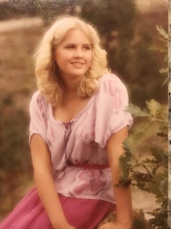 Deborah Biddle's Classmates profile album