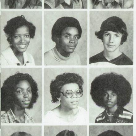 Donna Weatherly's Classmates profile album