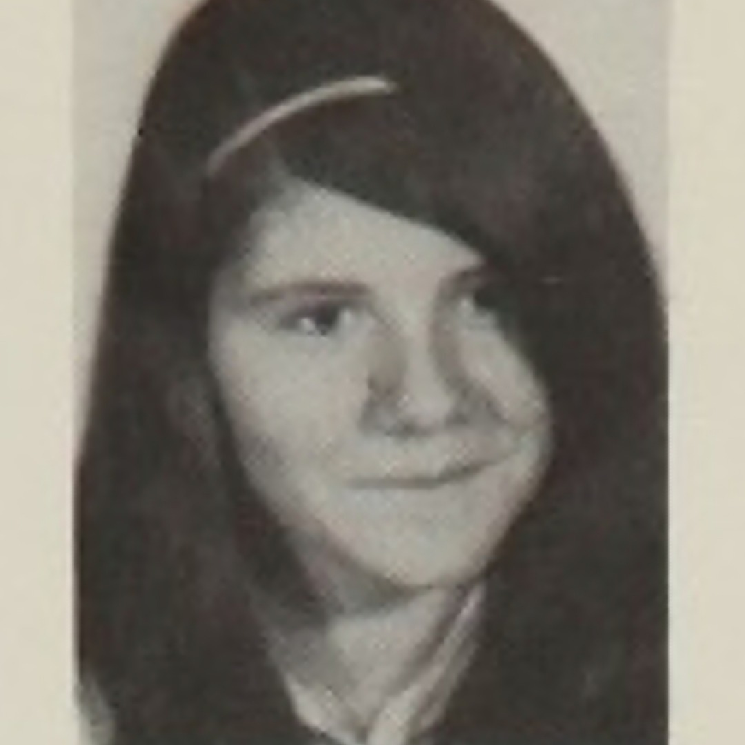 Sharon Ijames' Classmates profile album