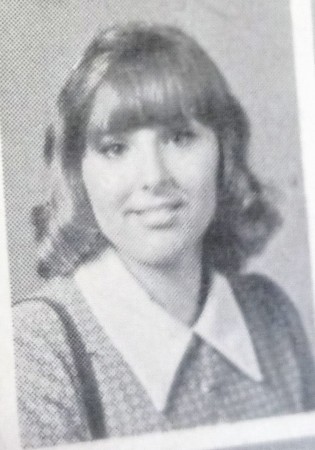 Linda Shoop's Classmates profile album