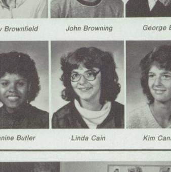 Linda Thompson's Classmates profile album