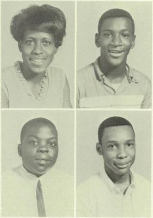 Brenda Marsh's Classmates profile album