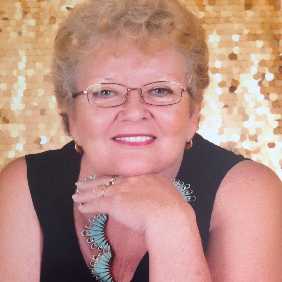 Linda Hefner's Classmates® Profile Photo