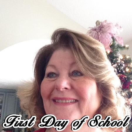 Sandra Waggoner's Classmates® Profile Photo