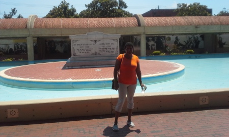 Wife in front of MLK' s tomb