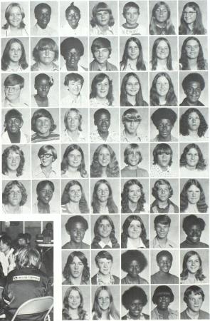 Angelenette Sloan's Classmates profile album