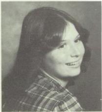 Laurie Schwartz's Classmates profile album