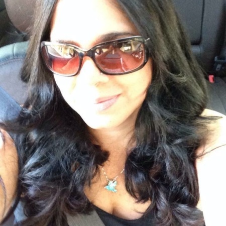 Lisa Velez-Batista's Classmates® Profile Photo