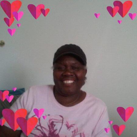 Sandra Pierce's Classmates® Profile Photo
