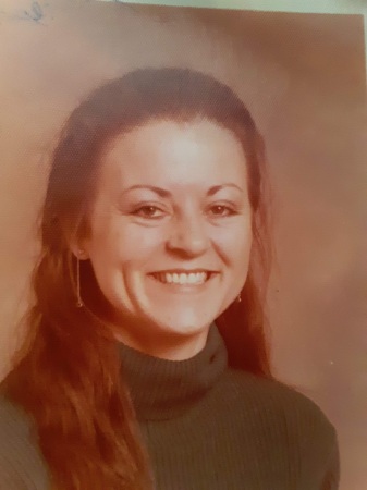 Linda "Mikki" Bartlett-Miller's Classmates profile album