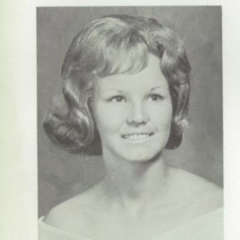 Sandy Gammon's Classmates profile album