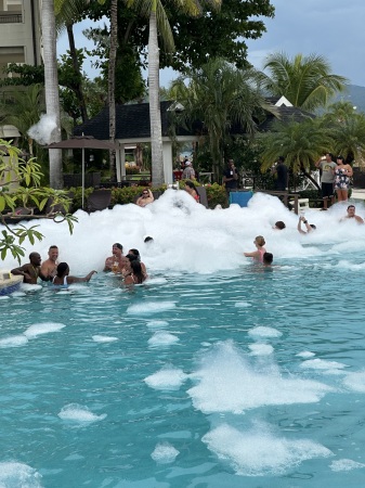 “Foam” pool party! - Secrets Wild Orchid