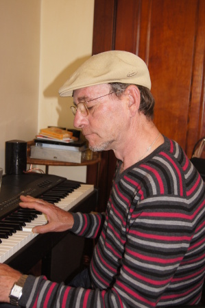 Randy on keyboards - 2010