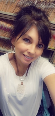 Cindy Hutchison's Classmates® Profile Photo