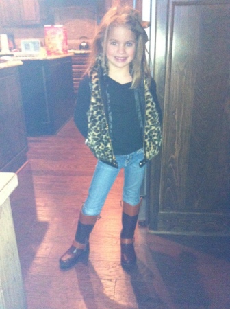 PRESLEY BELLE DRESSED FOR THE DAY!