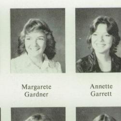 Margarete black's Classmates profile album