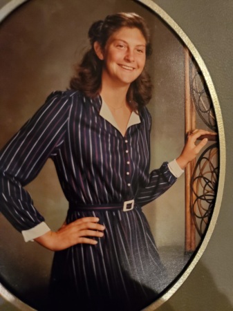 Kim Holbrooks' Classmates profile album